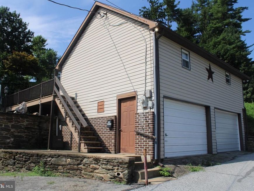 10 Winter Avenue , Glen Rock, PA 17327 Main Photo