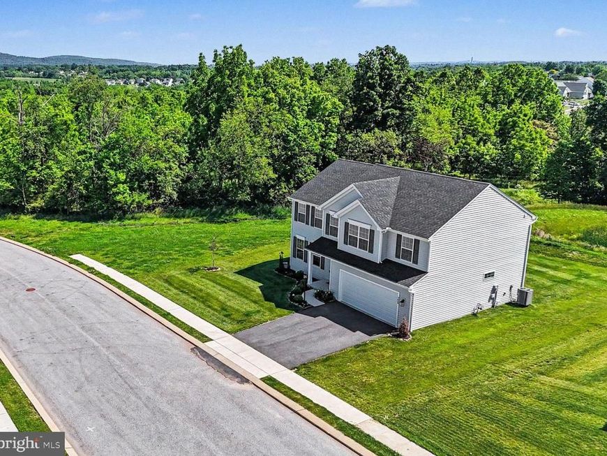 3660 Pebble Run Drive, Dover, PA 17315 Main Photo