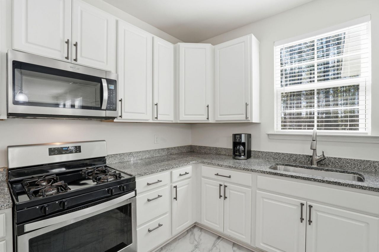 127 Sugeree Drive Photo 14