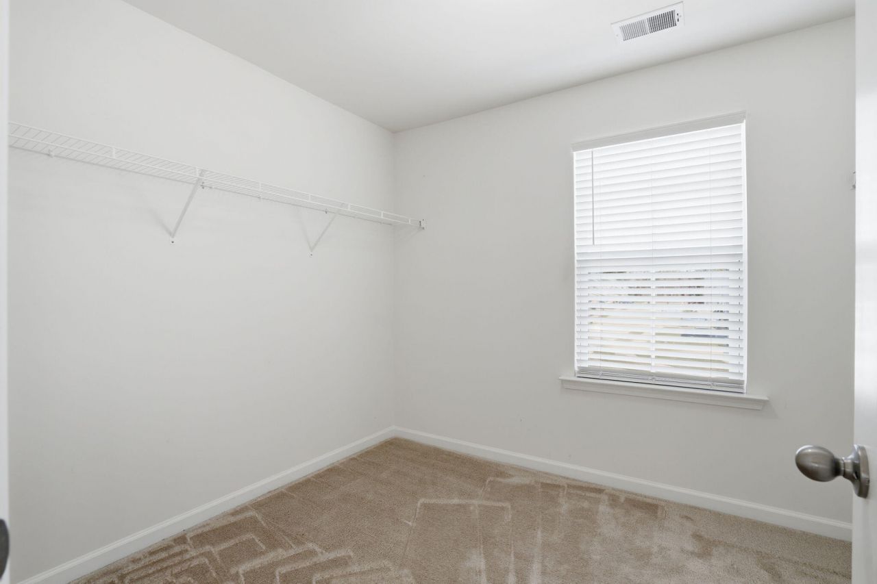 127 Sugeree Drive Photo 23