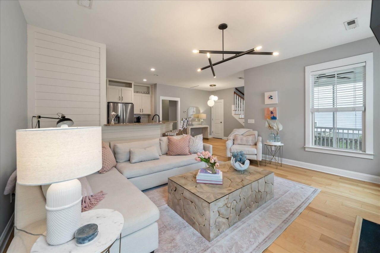 2565 Rutherford Way Photo 10