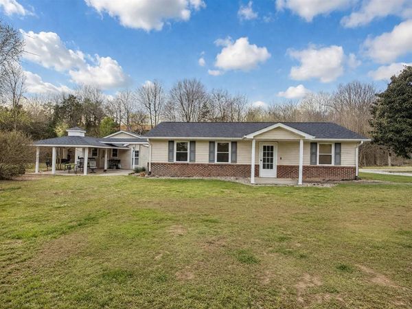 6531 Burkesville Road , Glasgow, KY 42141