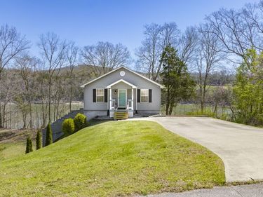 364 Twin Rivers Drive, Bronston, KY 42518