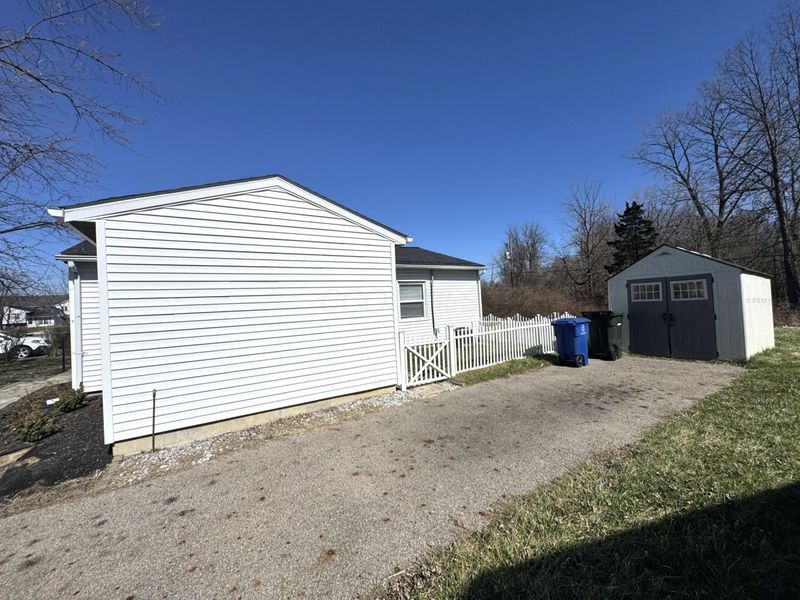 2656 Glenbar Court , Columbus, OH 43219 Photo 5