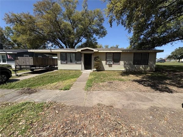 204 SAKO Drive, Raceland, LA 70394