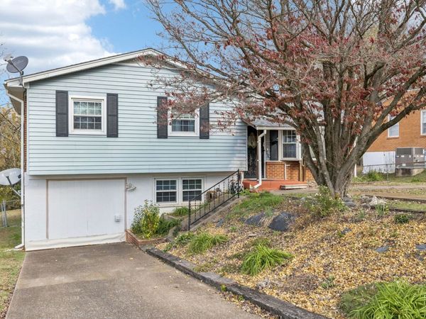 107 Gardendale Dr , Columbia, TN 38401