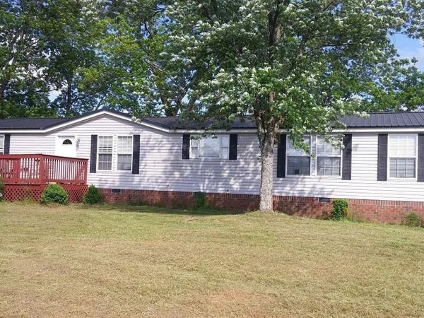 11096 Nowhere Road, Hull, GA 30646