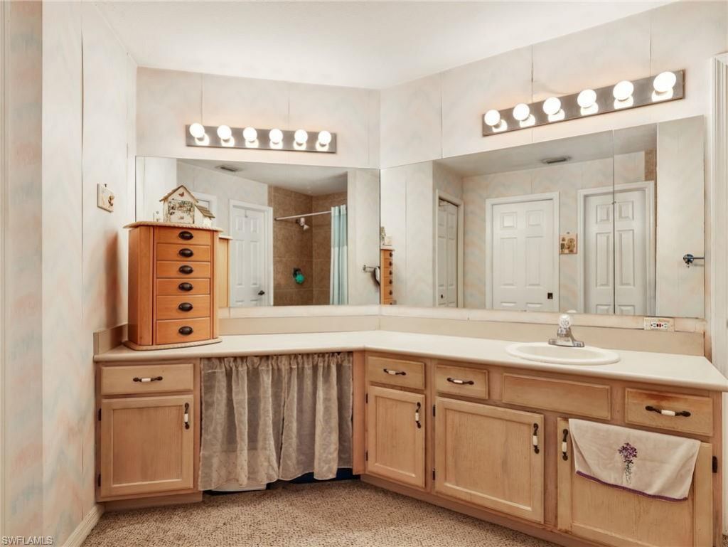 6658 Tannin Ln, Unit A, Naples, FL 34109 Photo