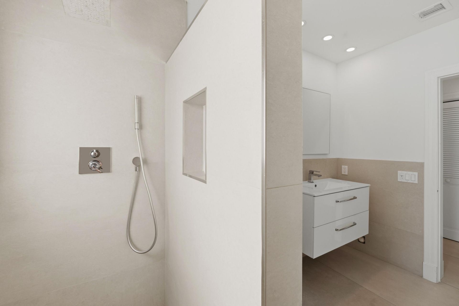 607 Intracoastal Drive, Fort Lauderdale, FL 33304 Photo