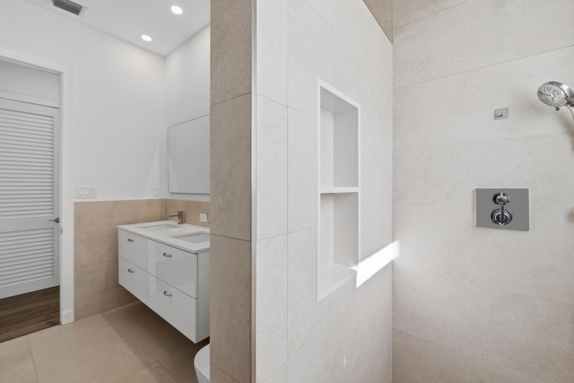 607 Intracoastal Drive, Fort Lauderdale, FL 33304 Photo