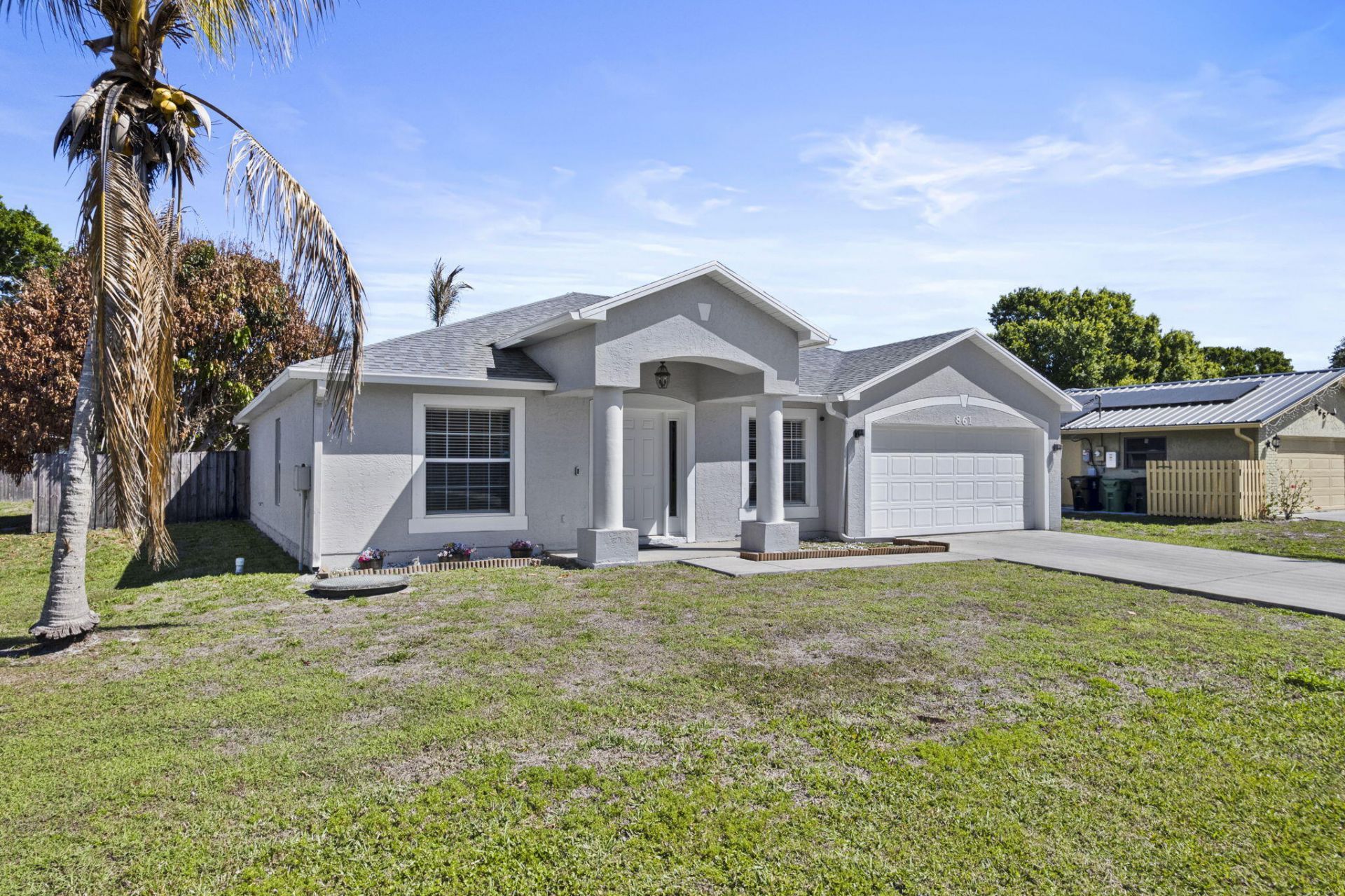 861 SE Cavern Avenue, Port Saint Lucie, FL 34983 Photo