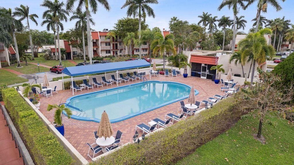 4838 Esedra Court, Unit 304, Lake Worth, FL 33467 Photo