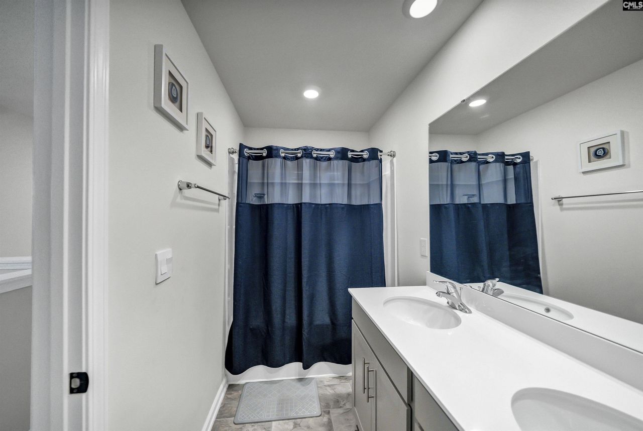 281 Carrington Drive Photo 29