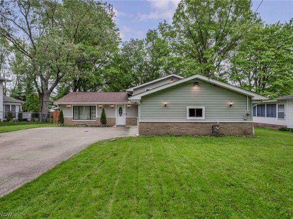 7647 Mccreary Road, Independence, OH 44131