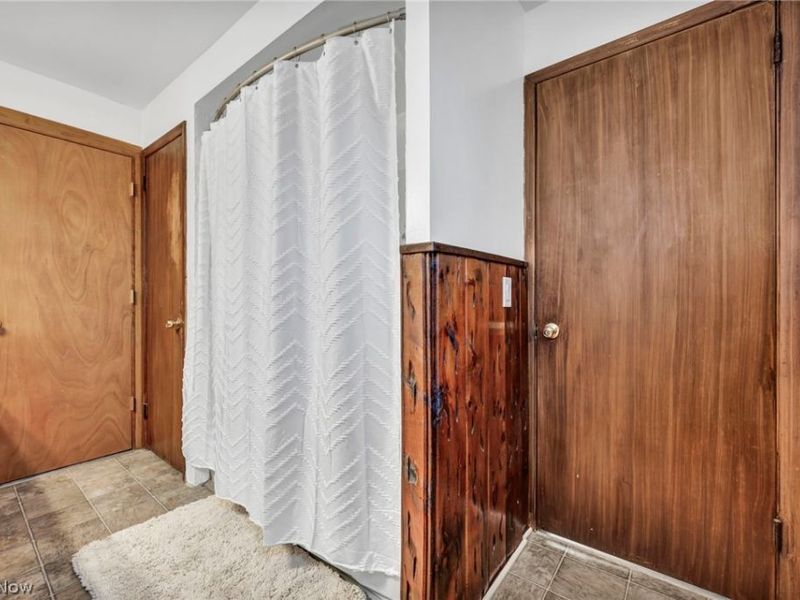 7647 Mccreary Road, Independence, OH 44131 Photo 23