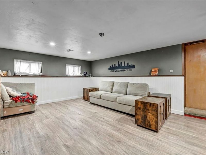 7647 Mccreary Road, Independence, OH 44131 Photo 24