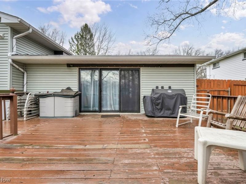 7647 Mccreary Road, Independence, OH 44131 Photo 32