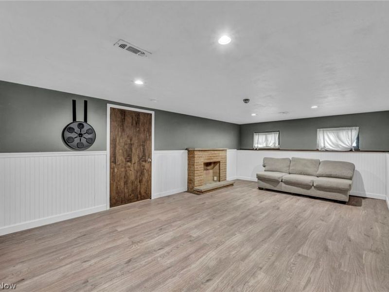 7647 Mccreary Road, Independence, OH 44131 Photo 35