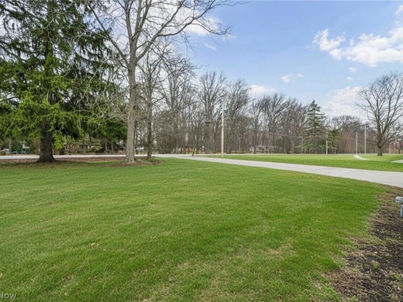 7647 Mccreary Road, Independence, OH 44131 Photo 38