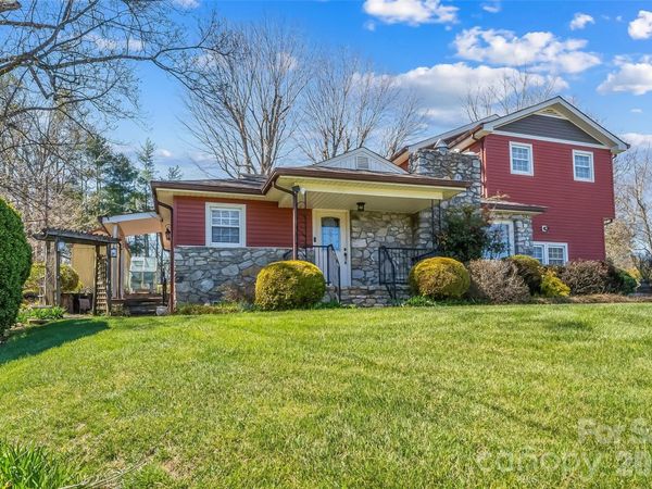 10 Woodmont Drive , Asheville, NC 28806