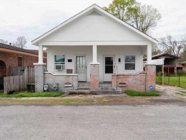 1022 HARRISON Street, Thibodaux, LA 70301
