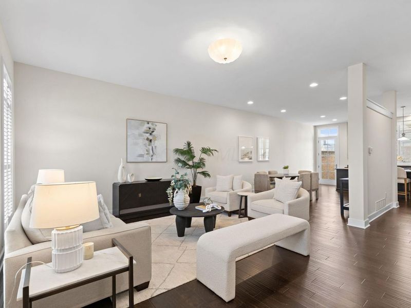 12 Richmond Square, New Albany, OH 43054 Photo 2