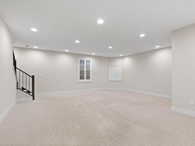 12 Richmond Square, New Albany, OH 43054 Photo 25