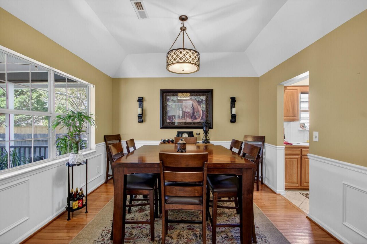 611 Fisherman's Bend Photo 10