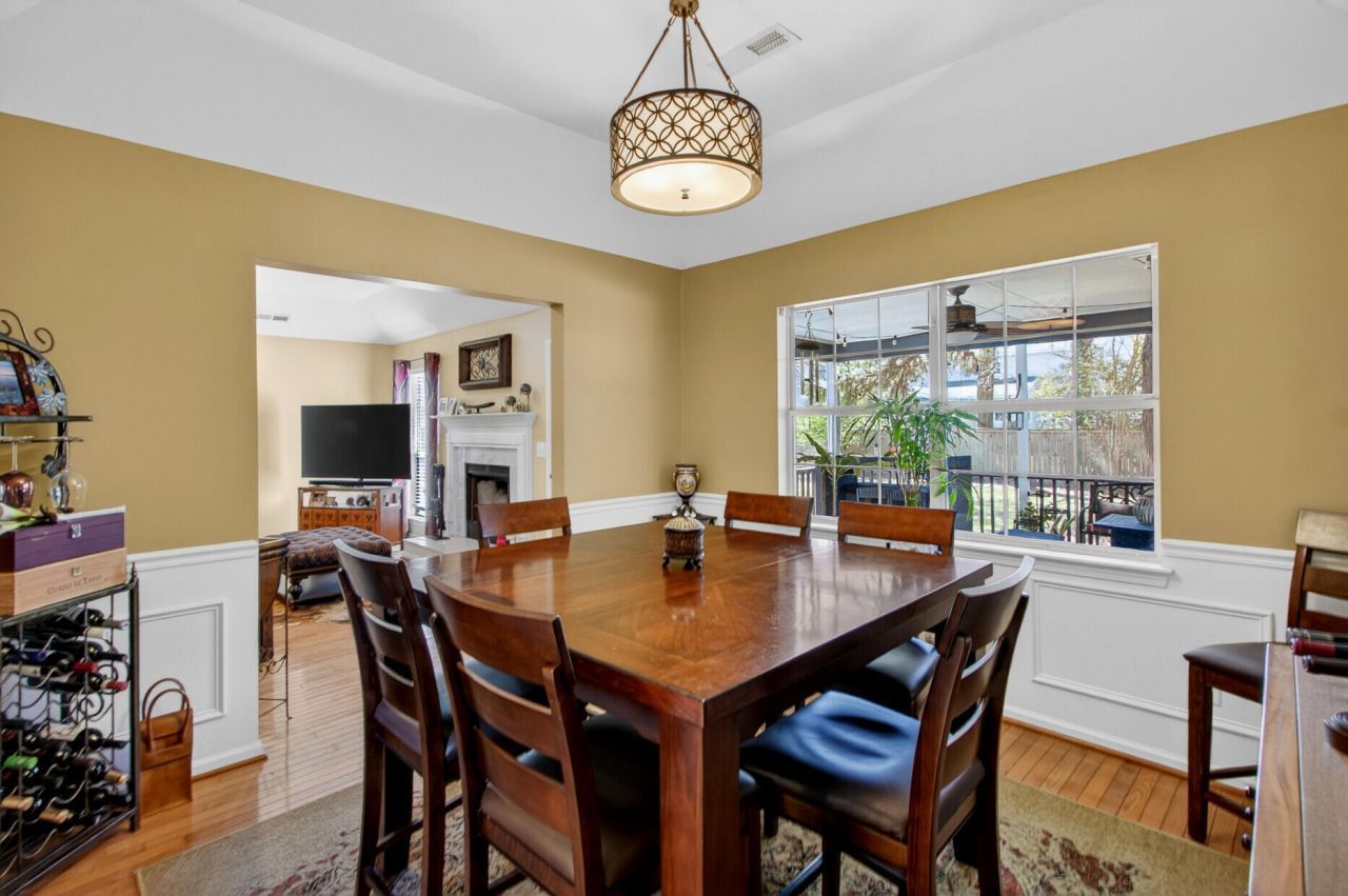 611 Fisherman's Bend Photo 11