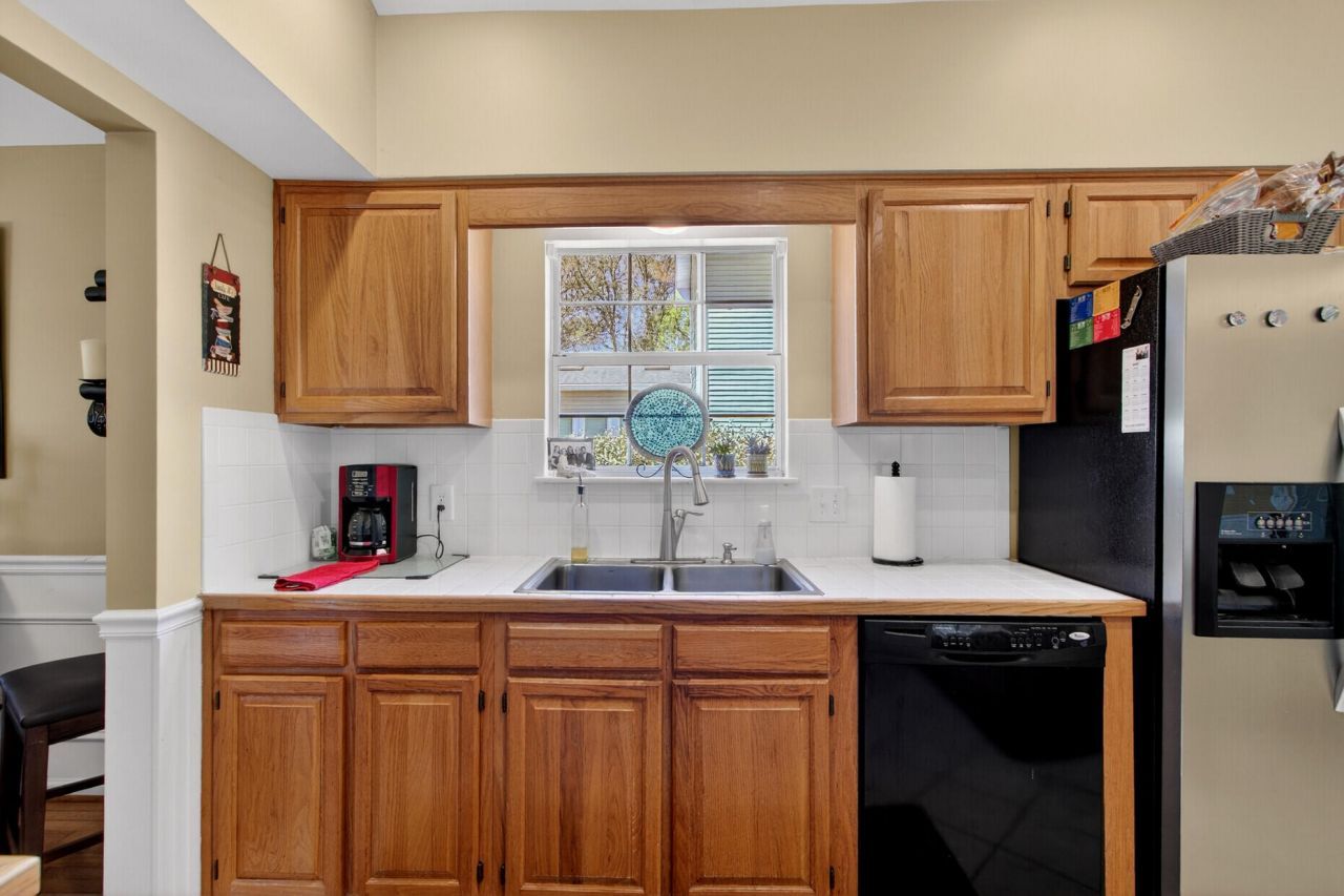 611 Fisherman's Bend Photo 16