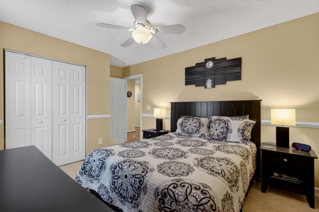 611 Fisherman's Bend Photo 26