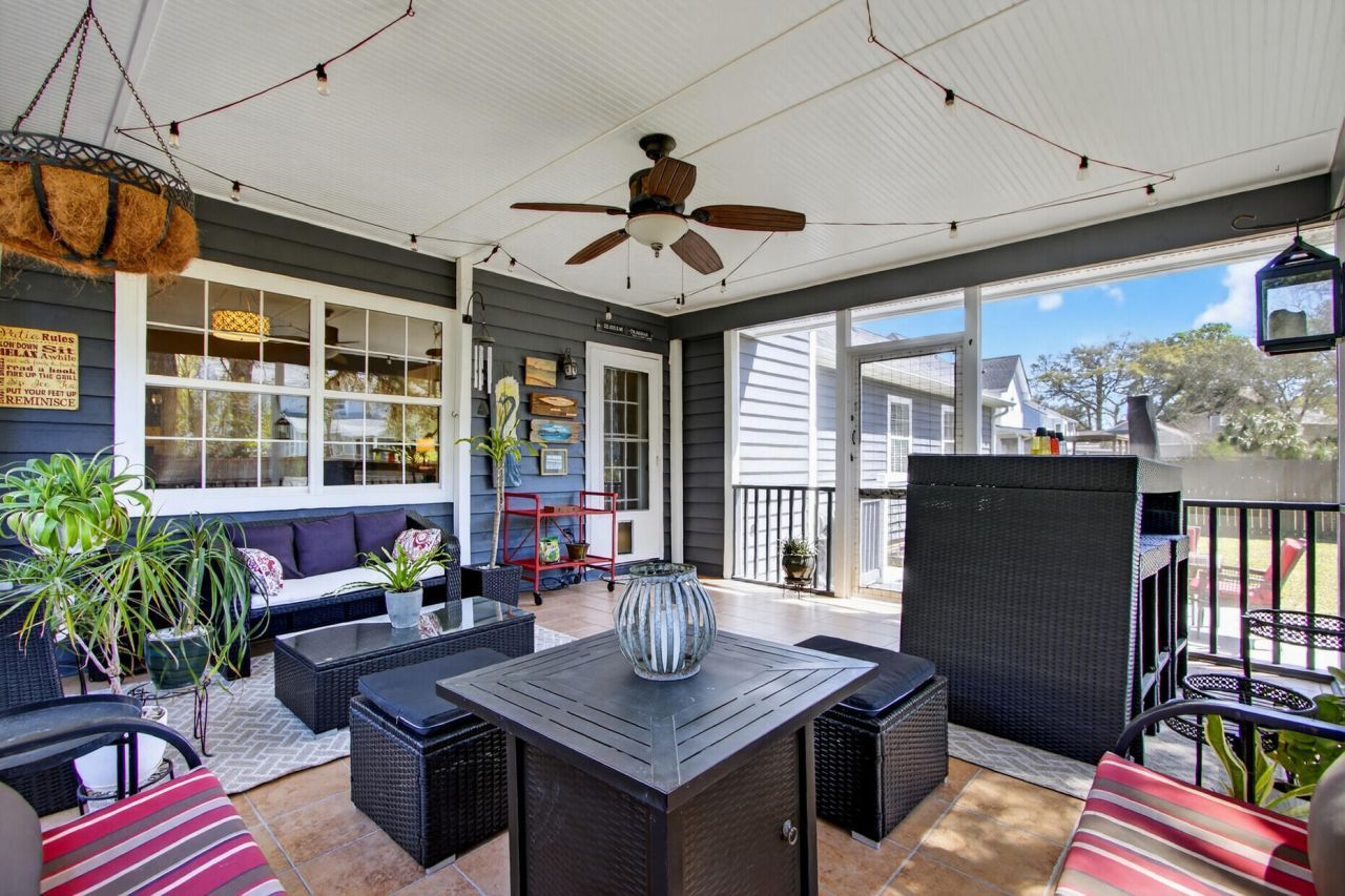 611 Fisherman's Bend Photo 33