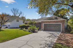 611 Fisherman's Bend photo 4