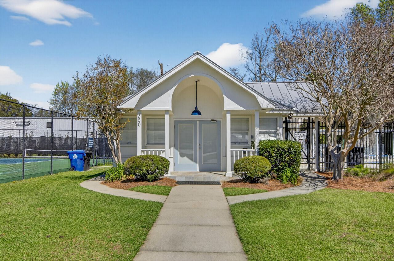 611 Fisherman's Bend Photo 40