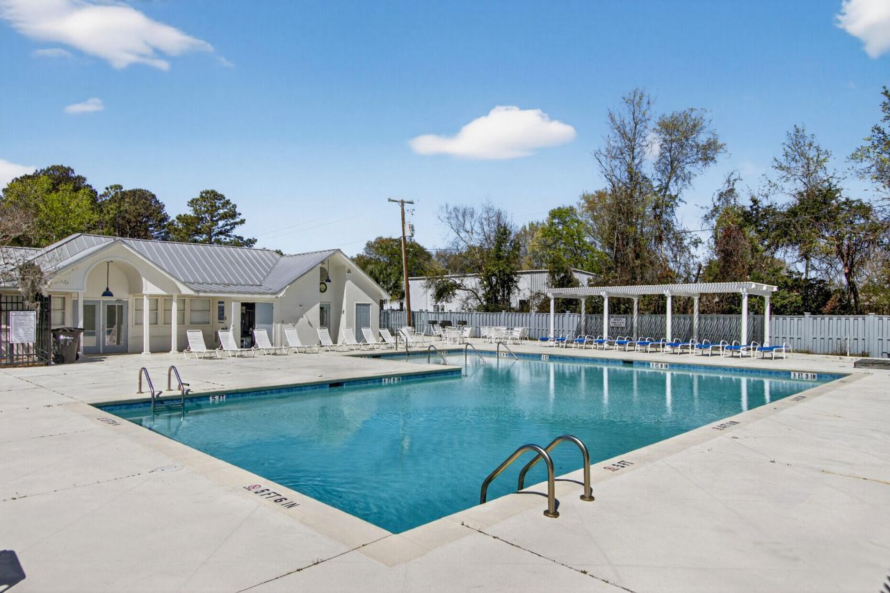 611 Fisherman's Bend Photo 41