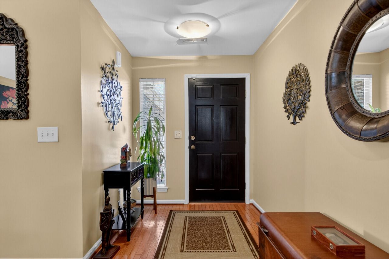 611 Fisherman's Bend Photo 7