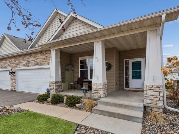 17185 Eagleview Drive, Unit 209, Farmington, MN 55024