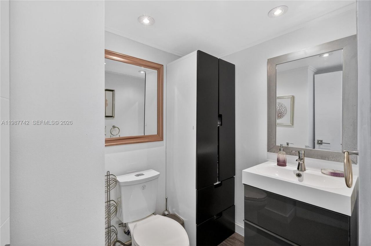 6770 Indian Creek Dr, Unit 15F, Miami Beach, FL 33141 Photo