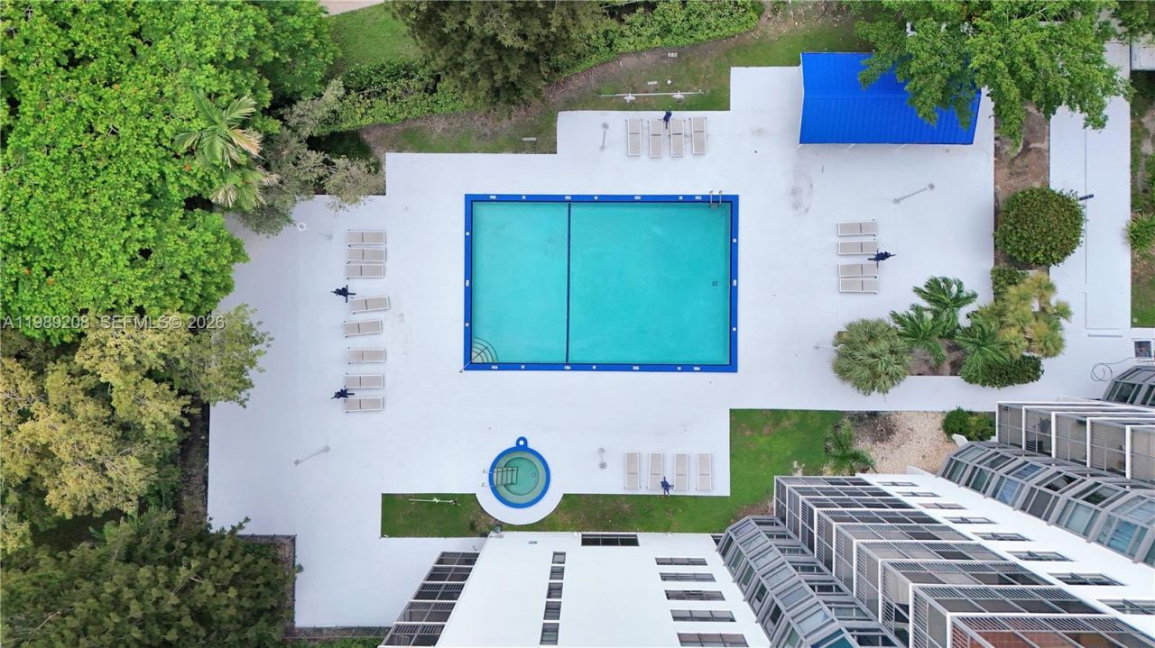 20100 W Country Club Dr , Unit 1704, Aventura, FL 33180 Photo