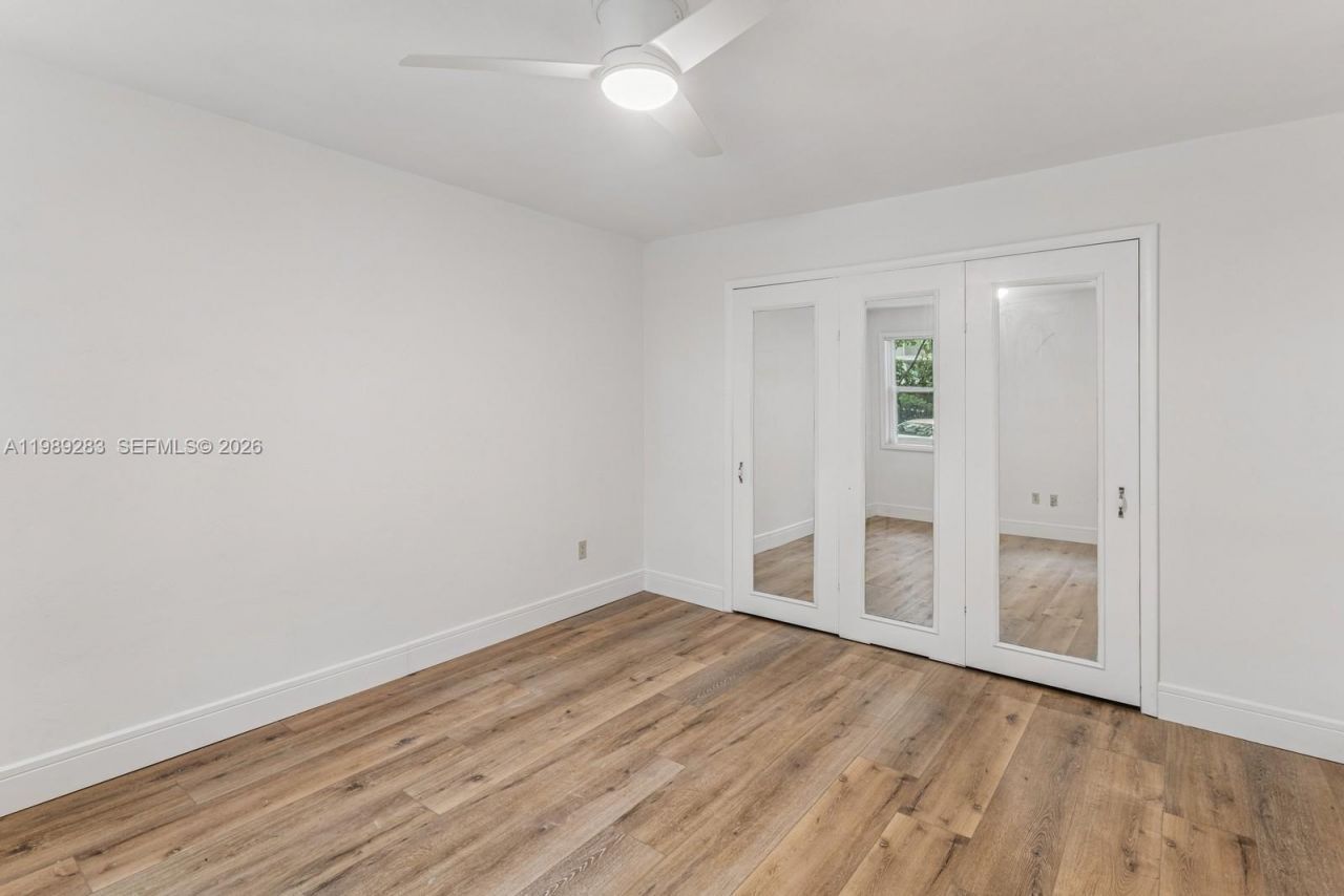 255 Sunrise Dr , Unit 107, Key Biscayne, FL 33149 Photo