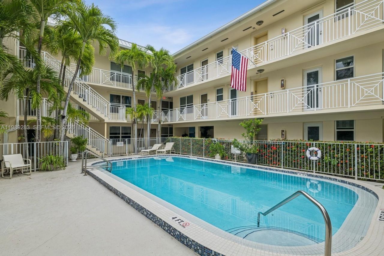 255 Sunrise Dr , Unit 107, Key Biscayne, FL 33149 Photo