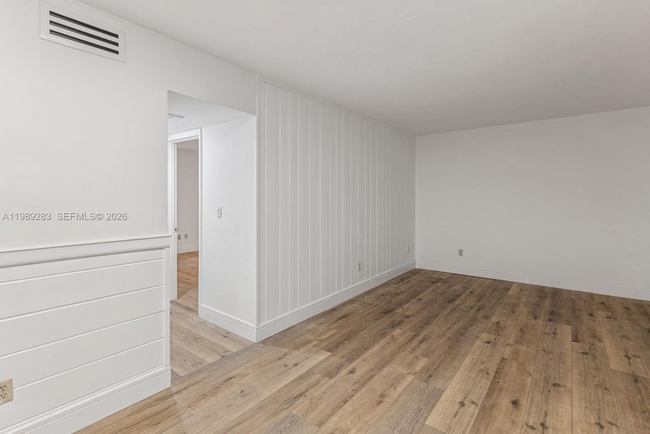 255 Sunrise Dr , Unit 107, Key Biscayne, FL 33149 Photo