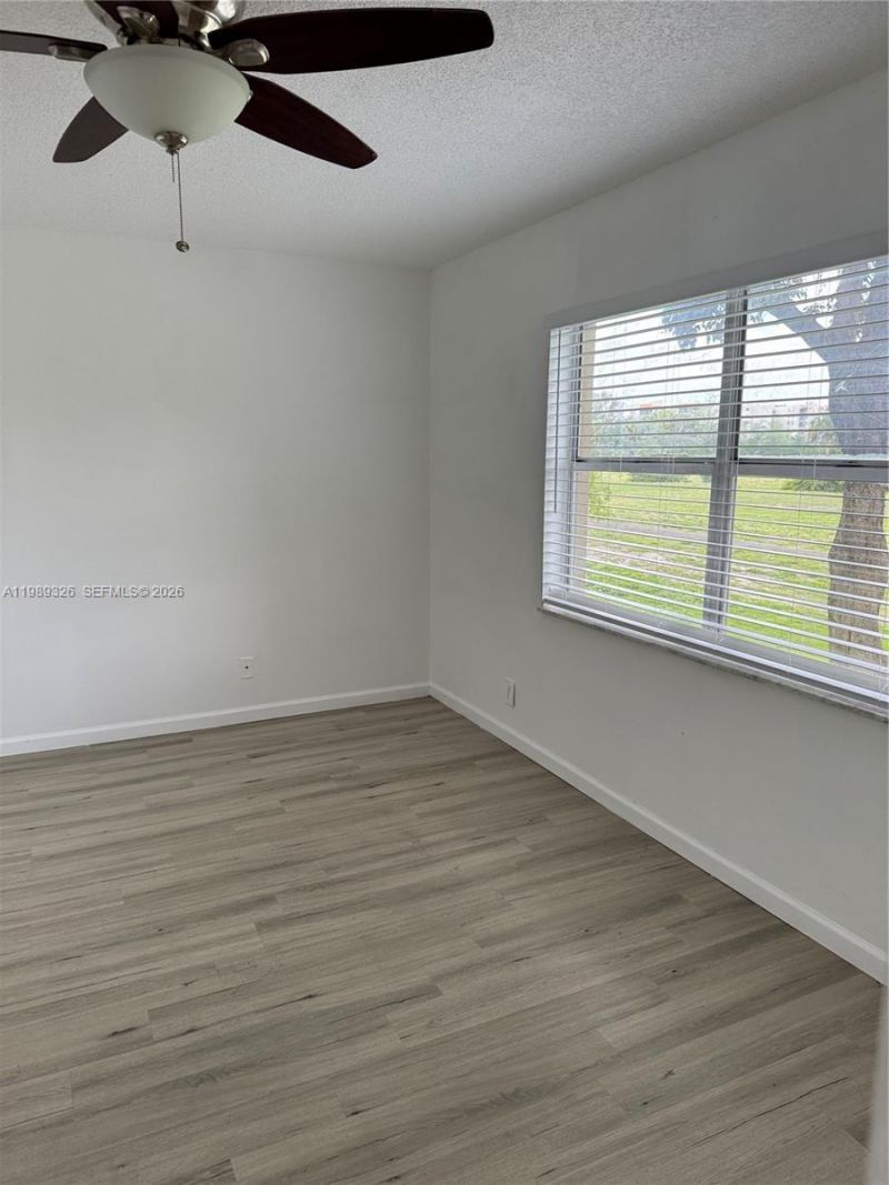 6301 N Fall Circle Dr, Unit 213, Lauderhill, FL 33319 Photo