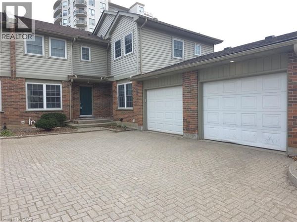 250 KEATS Way , Unit 6, Waterloo, ON N2L6J5