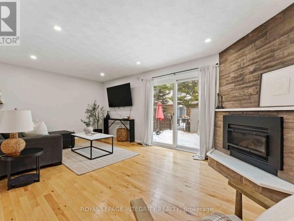 1585 Heron Road , Unit 19, Ottawa, ON K1V9V1