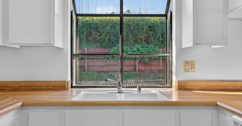 10082 Kern River Ct, Rancho Cordova, CA 95670 Photo