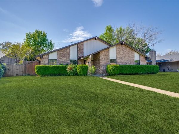 1812 Baylor Drive, Richardson, TX 75081