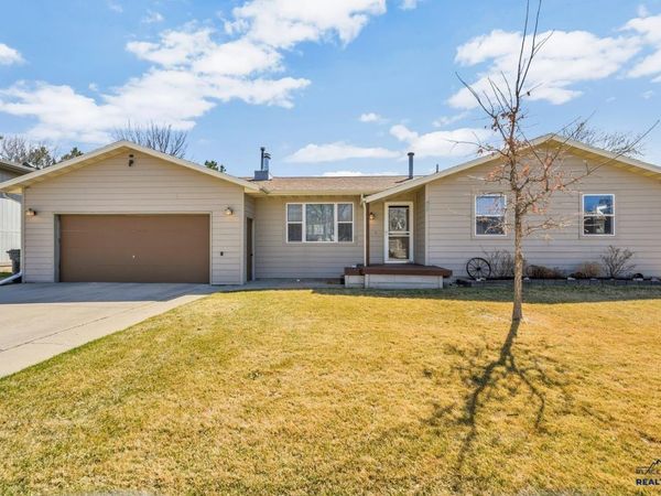 321 E LIBERTY, Rapid City, SD 57701