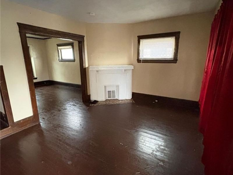12520 Cornado Avenue, Cleveland, OH 44108 Photo 16