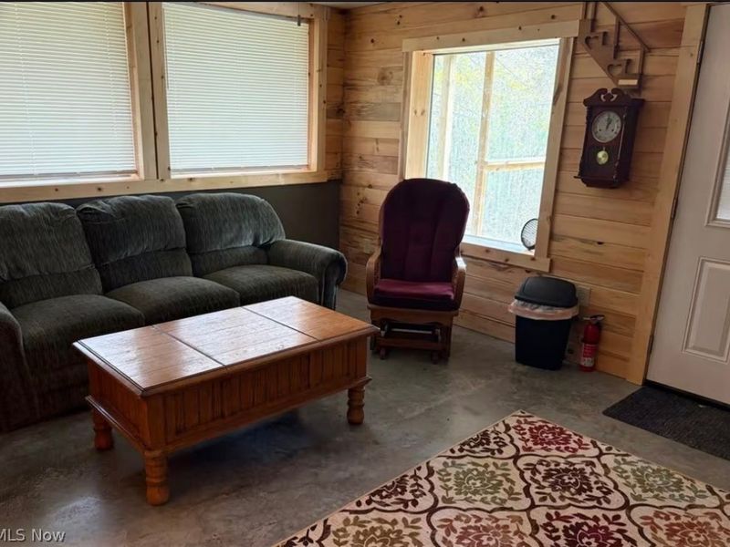 842 Windy Ridge, Elizabeth, WV 26143 Photo 12